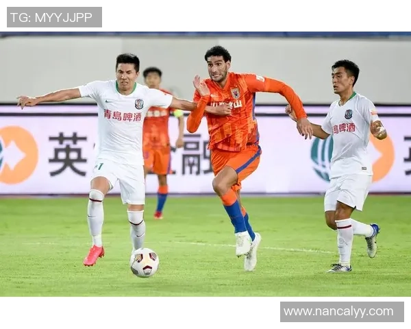 成都街舞队边路渗透打法的专业分析与战术解析